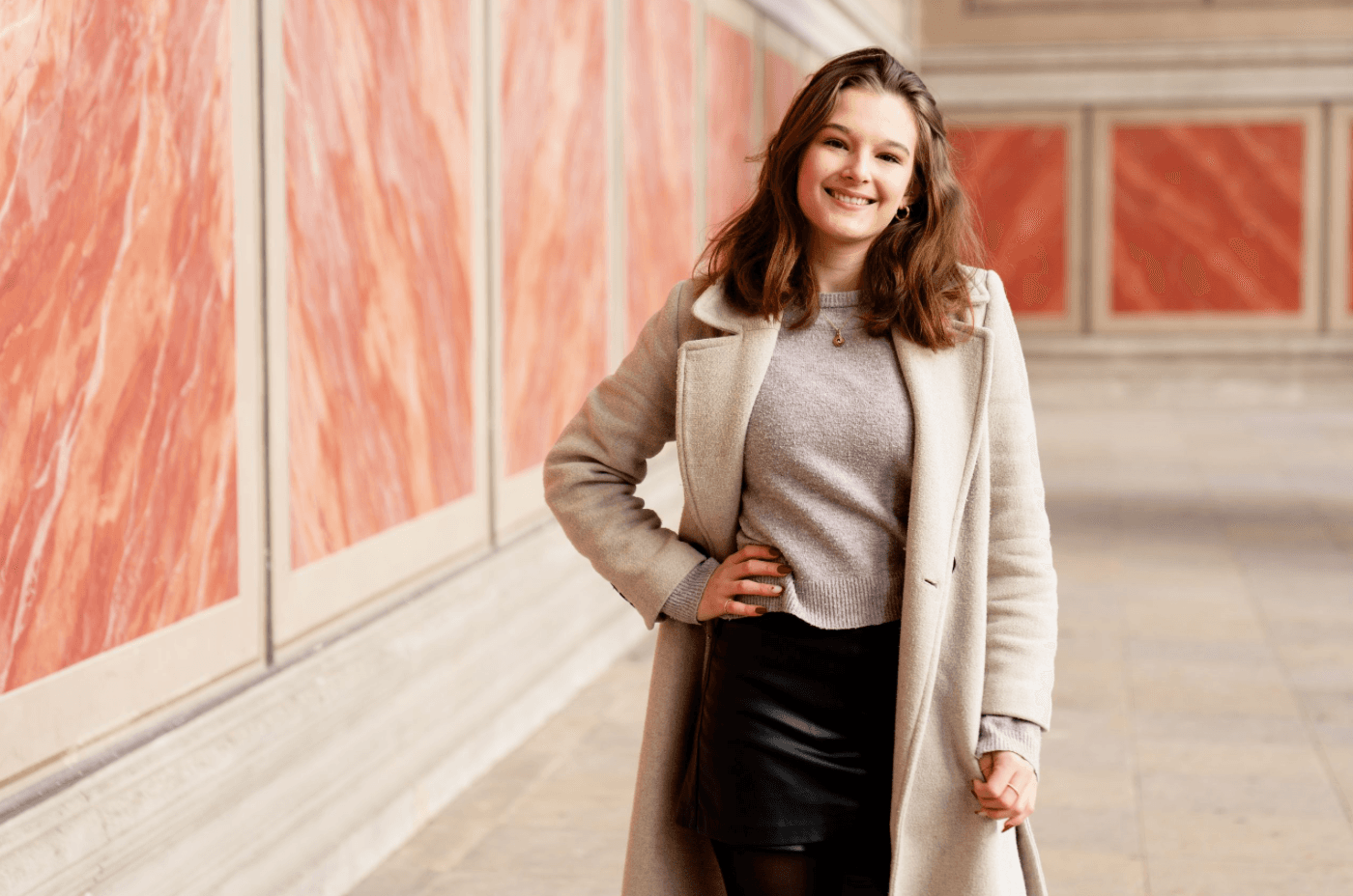 Lilia, 19 Jahre, Babysitterin bei Royal Kids