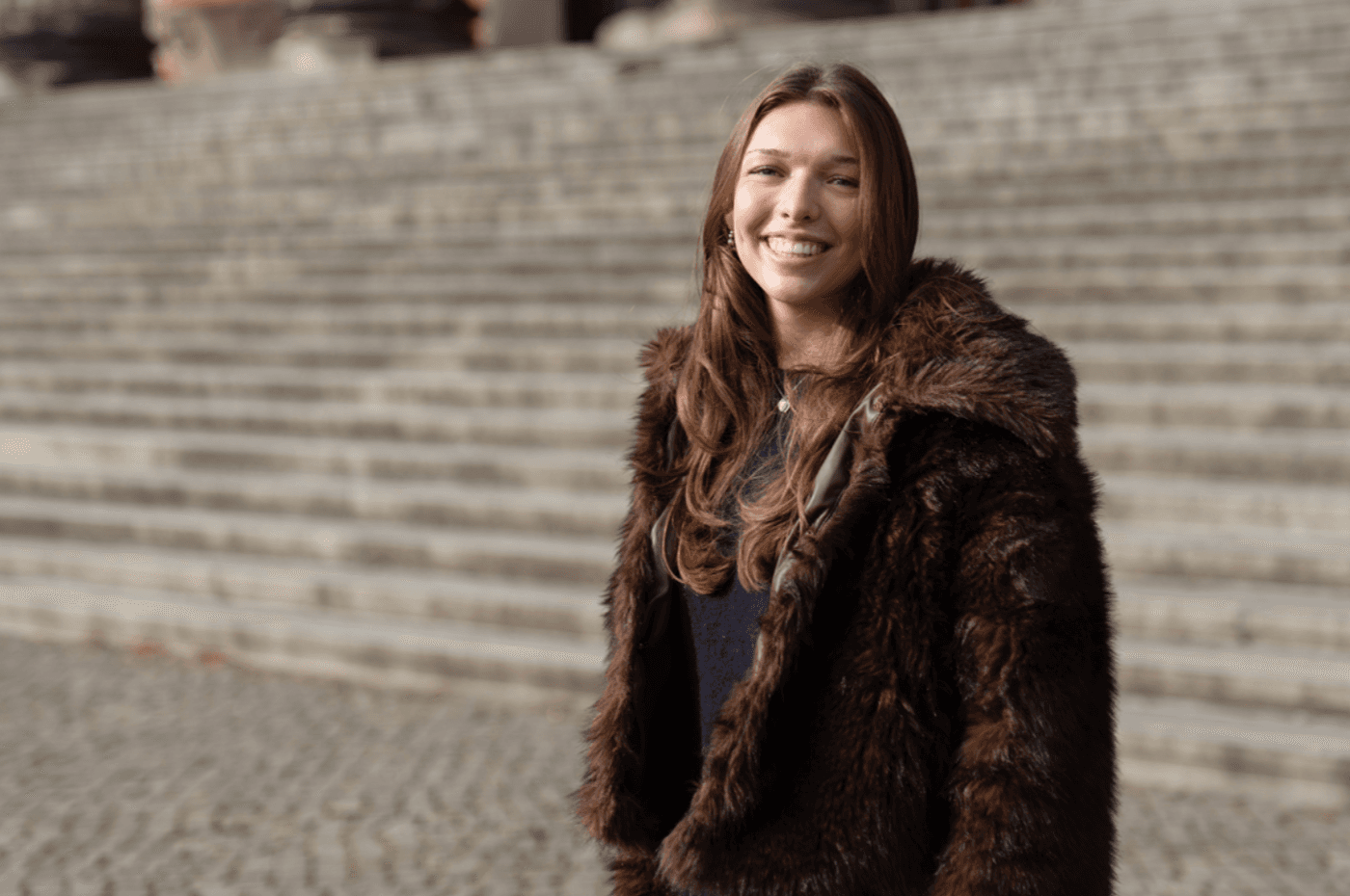 Paolina, Babysitterin bei Royal Kids